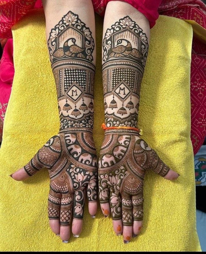 Raj Mehandi Artist
